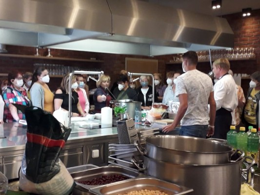 Kurz školám poradil, jak na pestrou stravu