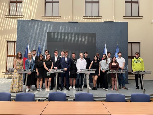 Pardubický Studentský parlament navštívil sídlo vlády
