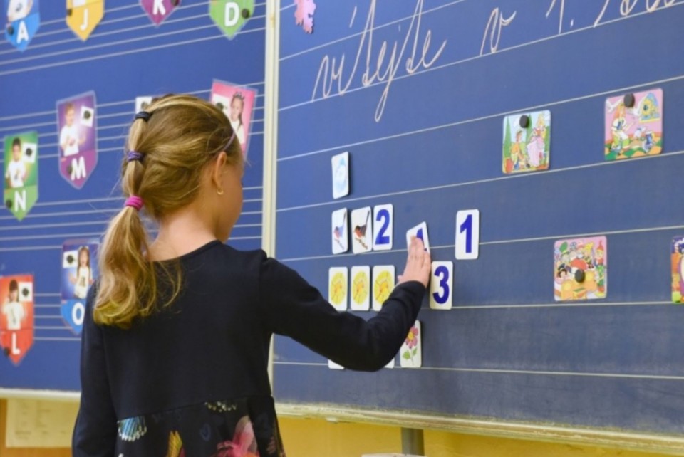 Zápis do základních škol v Pardubicích pro školní rok 2025/2026: Co by měli rodiče vědět
