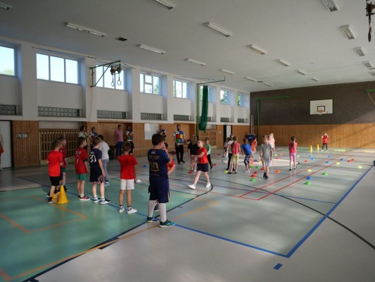 Město zapojuje sportovní odborníky do výuky: Projekt Trenéři do škol už běží na 11 základních školách