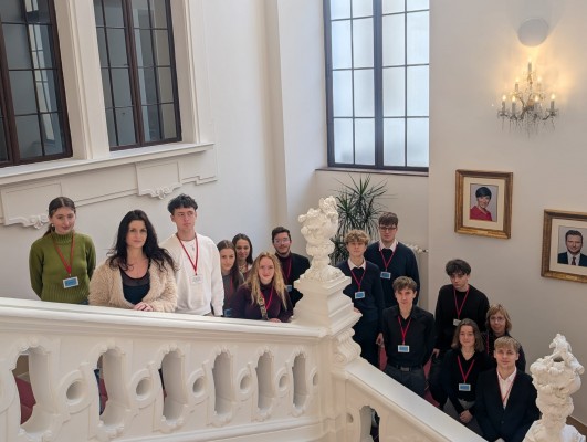 Studentský parlament navštívil Poslaneckou sněmovnu Parlamentu ČR