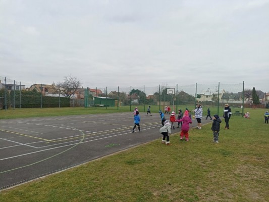 Zrekonstruované hřiště v Jesničánkách je opět otevřeno