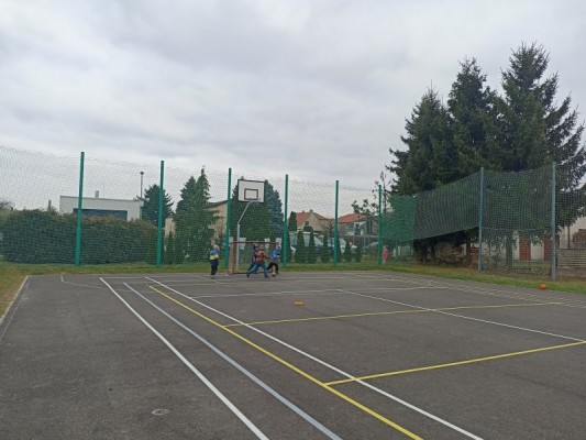 Zrekonstruované hřiště v Jesničánkách je opět otevřeno