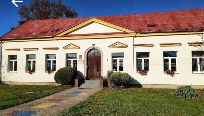 Základní škola a mateřská škola Pardubice - Pardubičky