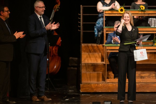 Páteční večer v divadle přinesl další oceněné pedagogy