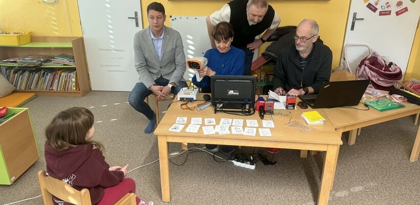 Dětem v mateřských školách pomáhá pravidelný screening zraku